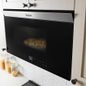 Horno microondas con freidora de aire para instalar sobre la estufa con tecnología avanzada de sensores